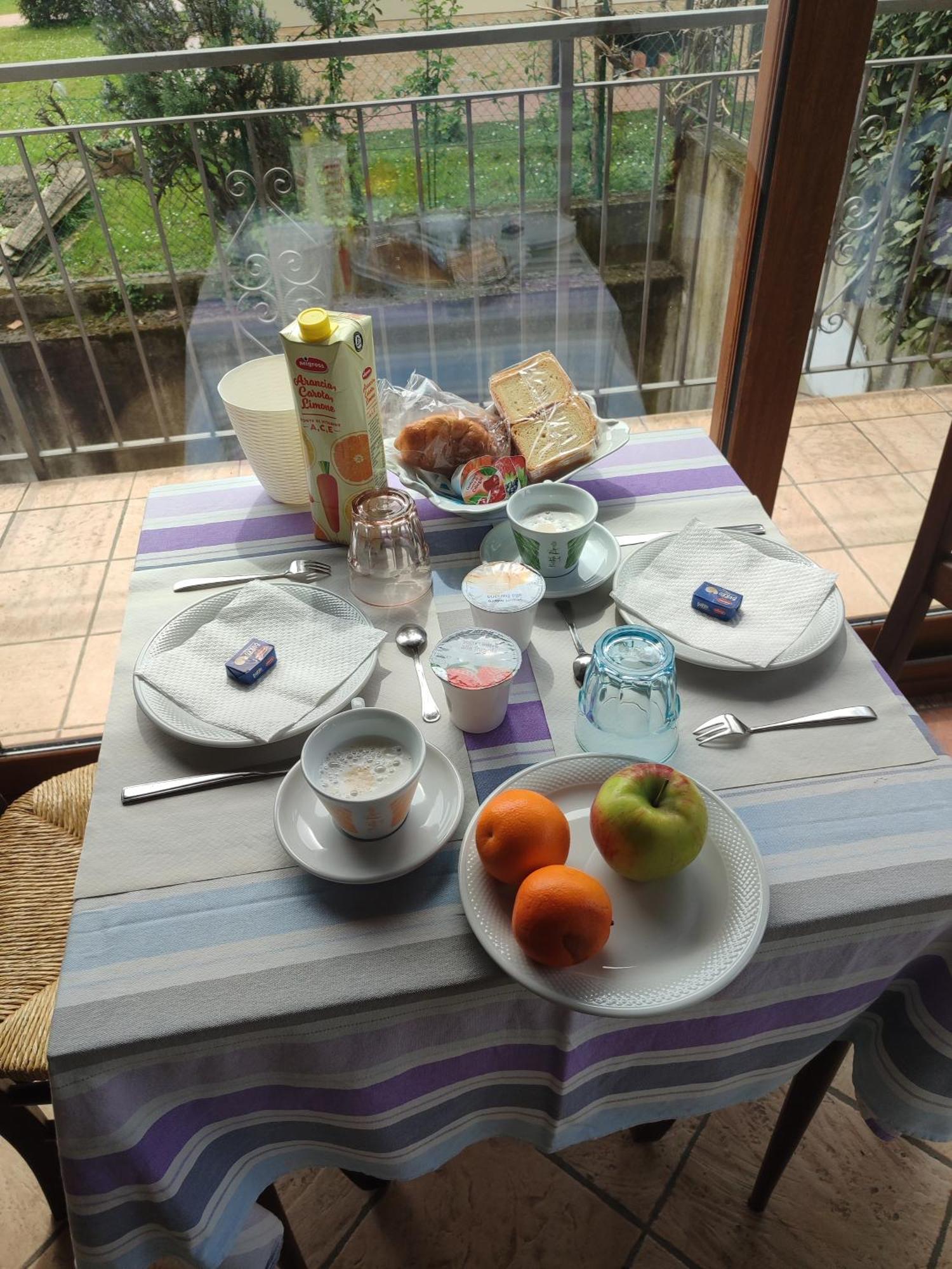 סירמיונה B&B Il Rondo מראה חיצוני תמונה